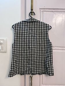 Gingham Sleeveless Top