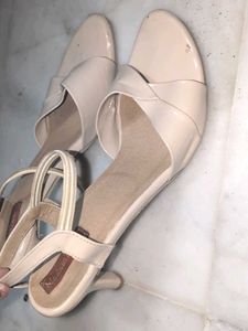 Elegant Beige Sandals