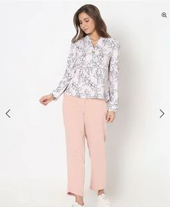 Veromoda Offwhite Floral Print Collared Shirt Top