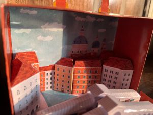 Little Venice Inside A Suitcase!😳