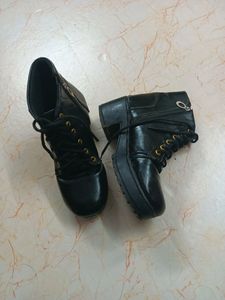 Longwalk Women&#39;s Boot19619 Ankle Boot