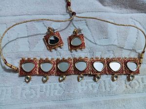 Neckless