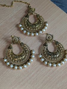 Maag Tila And Earings Set