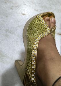 Bridal Heels 👠