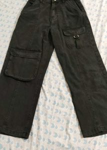 Wide Leg Cargo Pants