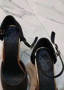 Sparkling Black Heels...size 40