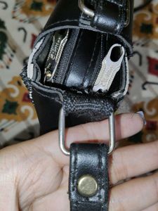 sling bag with bow ♥️ and keyring 🦆