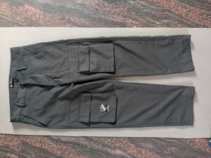 2 Beyoung Cargo Trousers New