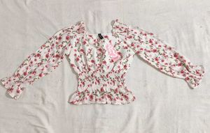 Beautiful Korean Top🥰