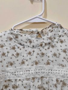 White Top In Size M