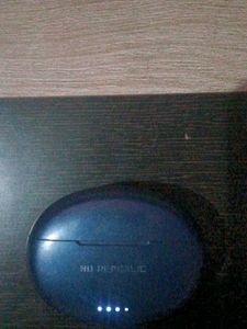 Nu Republic Wireless Earbuds