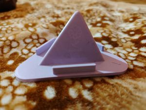 Pyramid Stand Mobile Holder Piech Colour