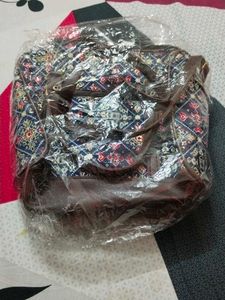 Beutiful Girls Slingbag