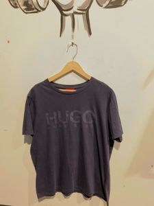 Authentic HUGO boss T-Shirt