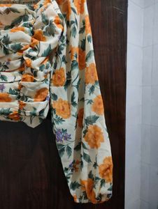 Floral Print Crop Top
