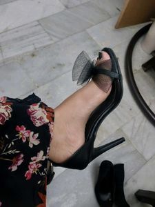 Dressberry Bow High Heels