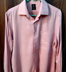 Van Huesen Coral Pattern Shirt 38