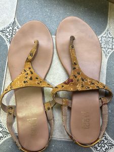Taavi Flats &amp; Sandals