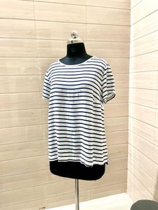 H&M LogoStriped Tee - Classic Style