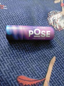 Pose My Glamm Lip Stick Red Colour