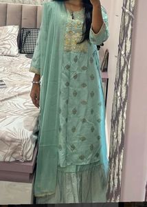Elegant Mint Green Kurta Set