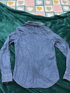 Levi&#39;s Denim Shirt