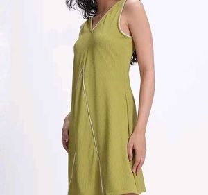 Green Sleeveless Dress