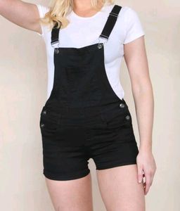 Very  Stylish Short Dangri