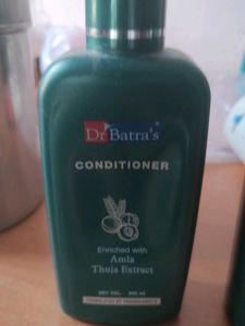 Combo Of Dr. Batra Shampoo And Conditioner