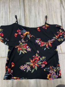 Floral Print Cold Shoulder Top