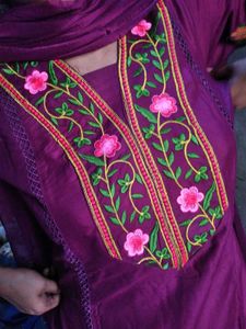 Pakistani Style Kurta Set