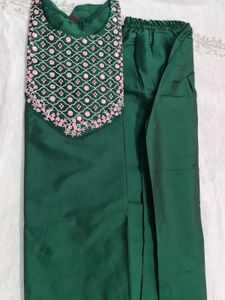 Emerald Green Embroidered Pants With Kurti