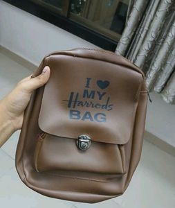 BROWN SLINGBAG👜🤩