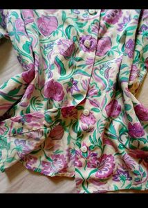 Cute floral Top🌷