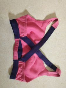 *PRICE DROP* Triumph Sports Bra
