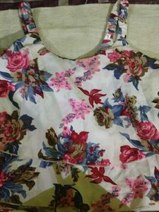 Floral Sleeveless Top