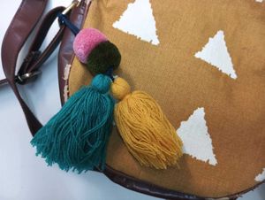 SLING BAG