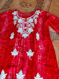Red Kurti