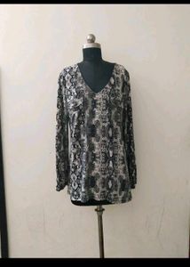 Animal Print V-Neck plus size Top