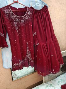 Beautiful Short Top &amp; Garara