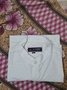 U-Turn White Band Collar Shirt
