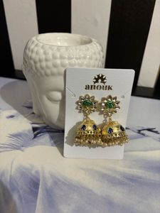 Anouk Jhumka
