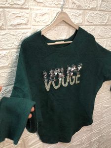 Vogue Embellished Green Top👜‼️