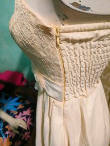 Elegant Cream Lace Party Dress