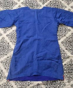 Blue And Red Short Kurti ✨️🪻
