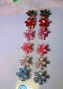 🎀Cute Flower Hair Claw Clips (pack of 12pcs)