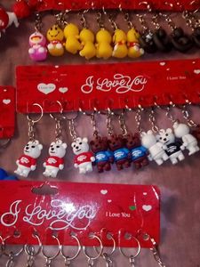 Excellent FIVE DOZEN BRAND NEW KEYCHAIN