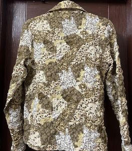 Vintage-Inspired Shirt