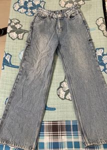 Off Duty Straight Jeans