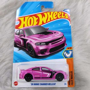 Hot Wheels '20 Dodge Charger Hellcat
